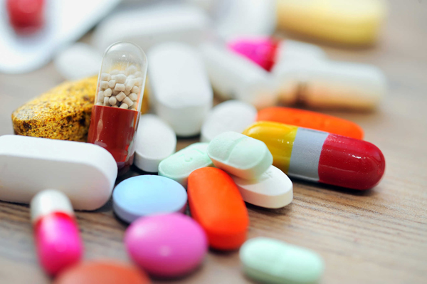 Read more about the article Sửa đổi, bổ sung quy định mua thuốc biệt dược gốc để giảm giá thuốc
